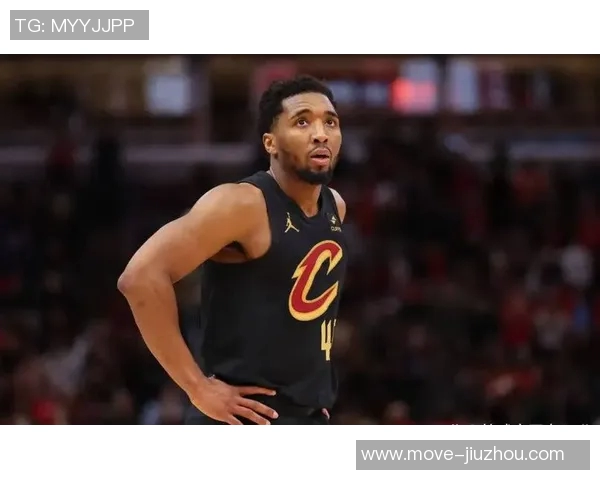 米切尔首节表现平平9分钟仅得5分3助后程发力成关键